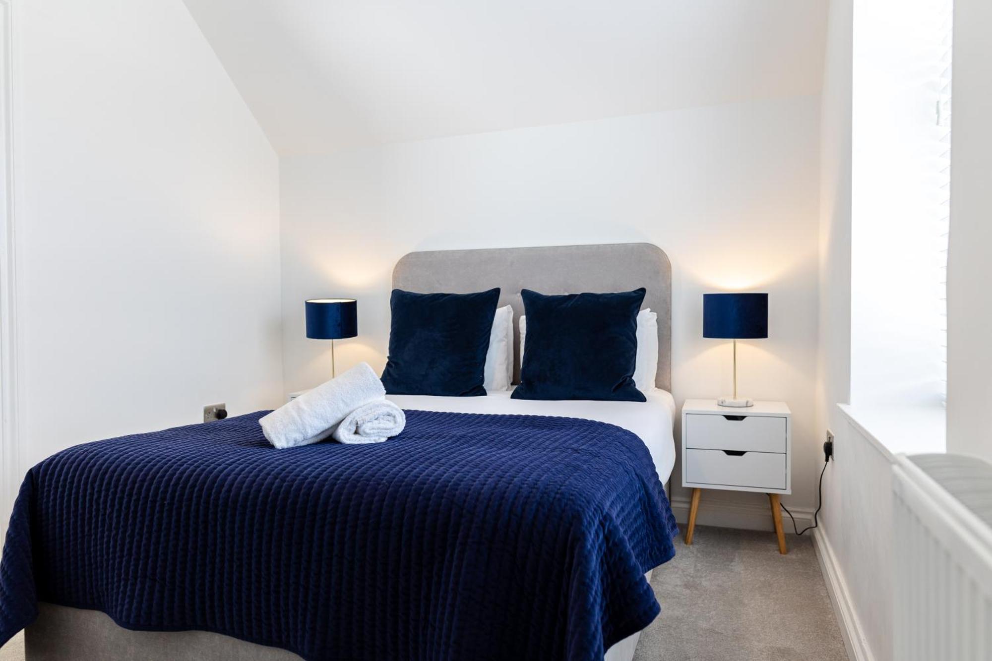 Boutique City Centre Apartments Cardiff Exterior photo
